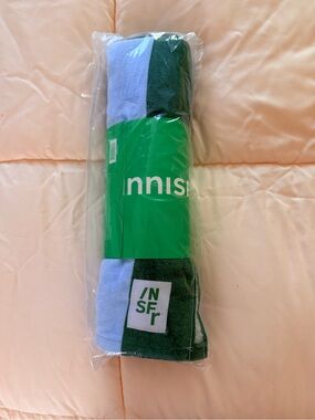 INSEFr Colorblock Beach Towel - Light Blue & Dark Green